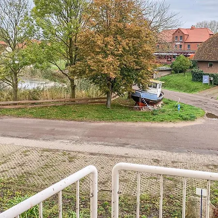 Apartment Pet Friendly